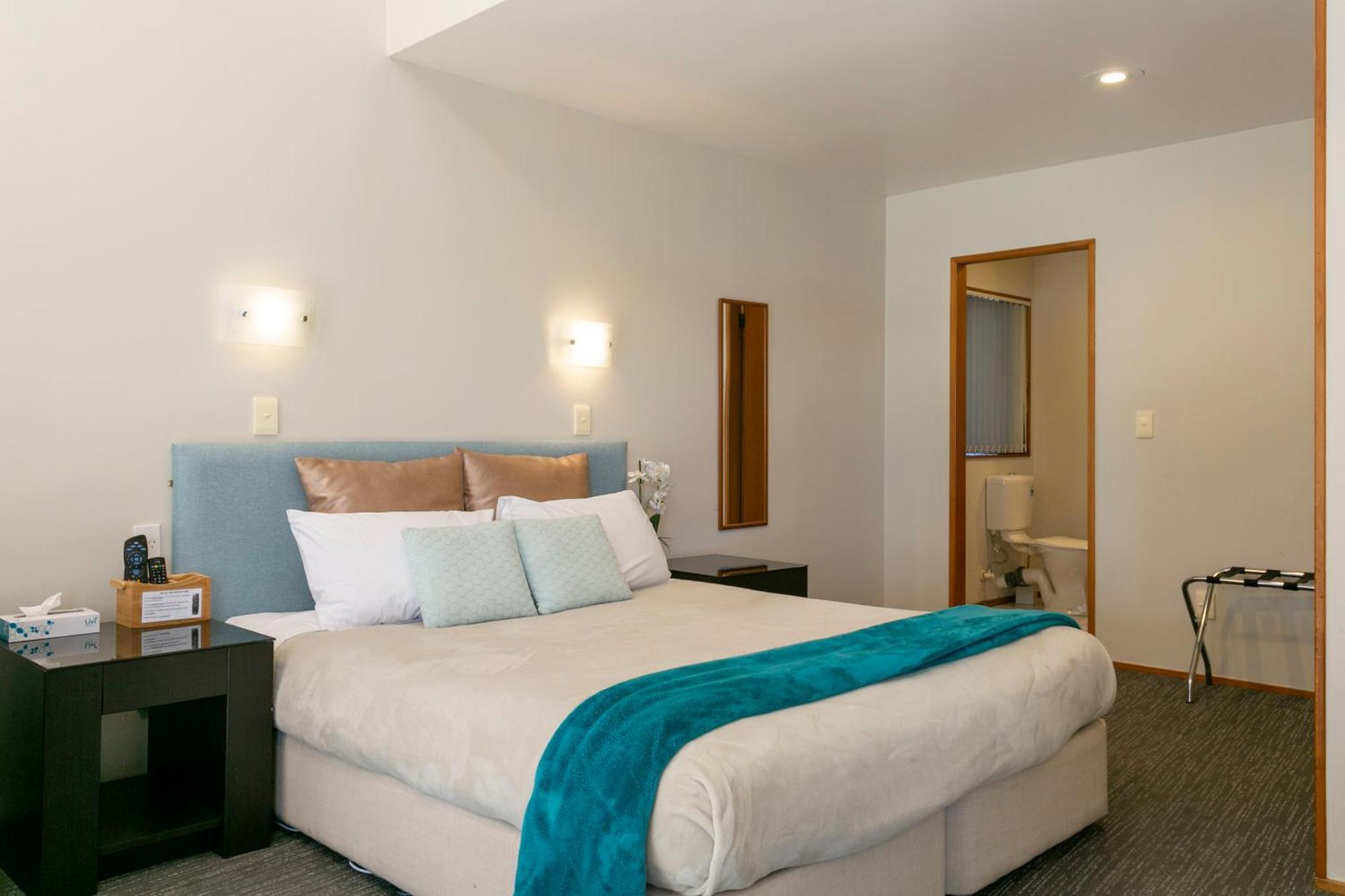 אגם טאופו Cascades Lakefront Motel מראה חיצוני תמונה A typical motel room